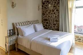 Kanalia Suites