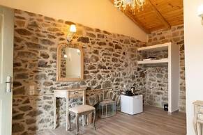 Kanalia Suites