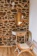 Kanalia Suites