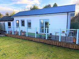 Chalet on the Green