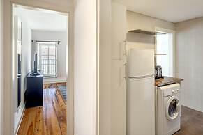 Bairro Alto Typical by Homing