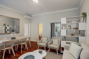 Bairro Alto Elegant by Homing