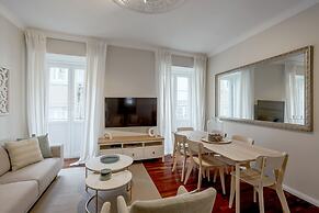 Bairro Alto Elegant by Homing