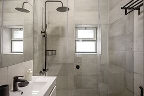 Bairro Alto Elegant by Homing