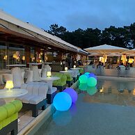 Aroeira Garden by Homing