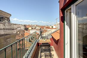 Downtown Modern Apartments by Homing