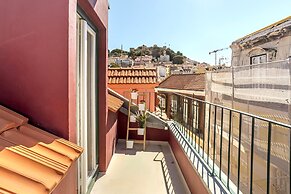 Downtown Modern Apartments by Homing