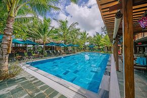 Hoianbang Beach Front Villa & Restaurant