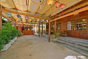 Hoianbang Beach Front Villa & Restaurant