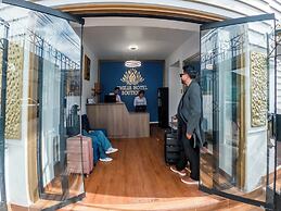EMILIA HOTEL BOUTIQUE