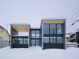 TsuTsu Furano by H2 Life