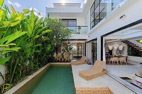 Villa Devina by Pertama Stay