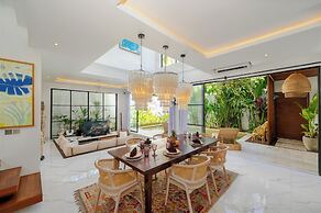 Villa Devina by Pertama Stay
