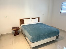 Seabeds 3 Bedroom Beachside Apartment Home