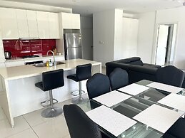 Seabeds 3 Bedroom Beachside Apartment Home