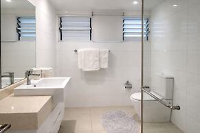 Seabeds 3 Bedroom Beachside Apartment Home