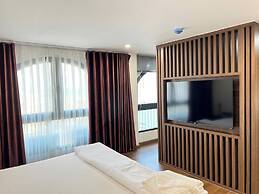 El Mulato Hotel & Apartment