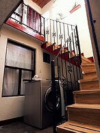Emmanuel House GT