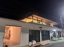 D 6 Apartment 6 of 6