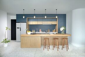 basePLUS-Binjiang Serviced Apartment