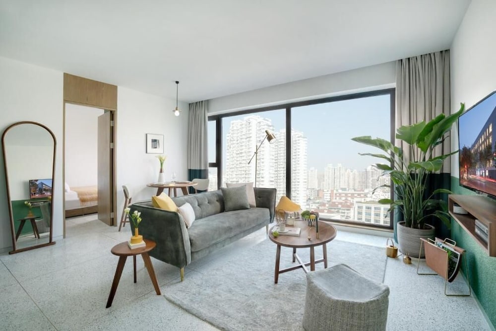 basePLUS-Binjiang Serviced Apartment