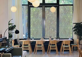 basePLUS-Binjiang Serviced Apartment