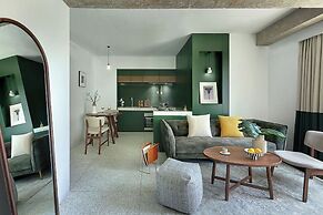 basePLUS-Binjiang Serviced Apartment