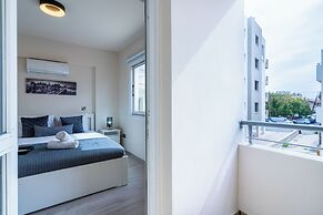 Vox 2-BR Apt & Balcony in Larnaca