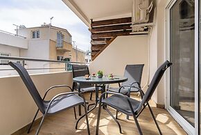 Vox 2-BR Apt & Balcony in Larnaca
