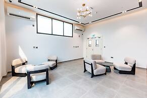 Artan Residence and Suites