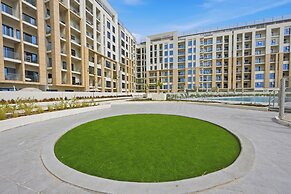 Bloomfields Amazing 1BR in Rukan