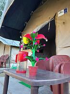 River View Cafe & Camping