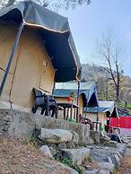 River View Cafe & Camping