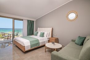 Plaka Beach Resort