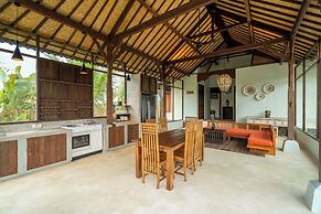 Suasana Harmoni Private Villa