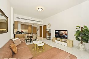 Bloomfields Modern 1BR in Azizi Vista