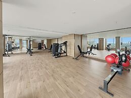 Bloomfields Modern 1BR in Azizi Vista