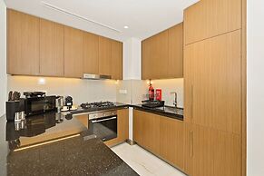 Bloomfields Modern 1BR in Azizi Vista