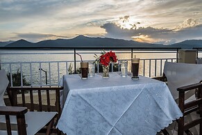 Cliff Bay Hotel