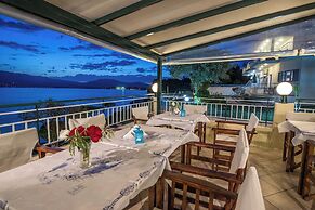 Cliff Bay Hotel