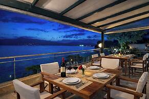 Cliff Bay Hotel