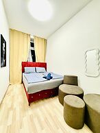 Cozy Private Room Walk to FAC Platz