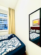 Cozy Private Room Walk to FAC Platz