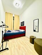 Cozy Private Room Walk to FAC Platz