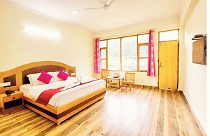 Hotel J J Regency Manali