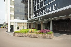 Louis Kienne Suite Cikarang