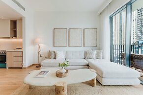 PVH - Refined 2BR - Island Park 2