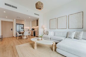 PVH - Refined 2BR - Island Park 2