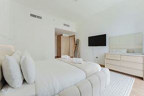 PVH - Refined 2BR - Island Park 2
