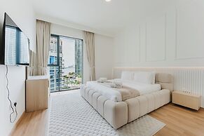 PVH - Refined 2BR - Island Park 2